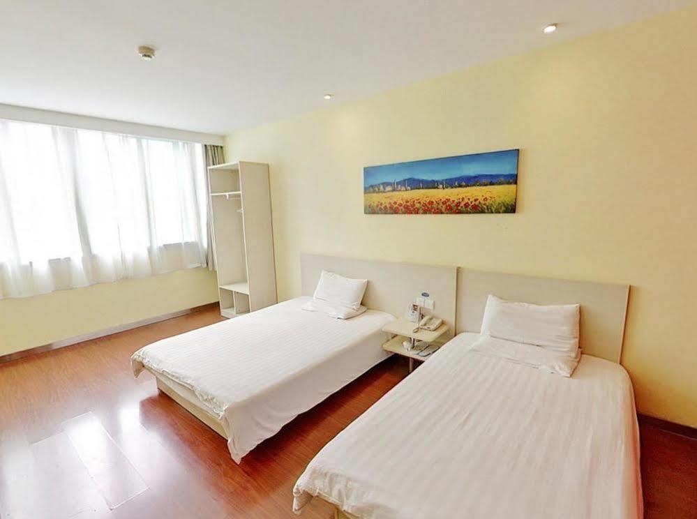 Hanting Hotel Shanghai Hongkou Football Stadium Dış mekan fotoğraf